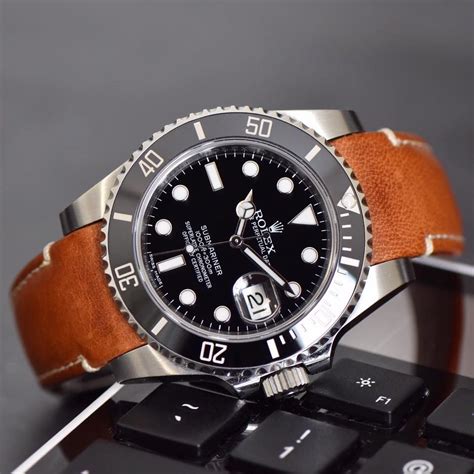 rolex submariner vintage leather strap|rolex submariner rubber strap price.